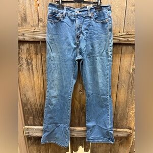 Levi's Women's Straight Leg Blue Jeans